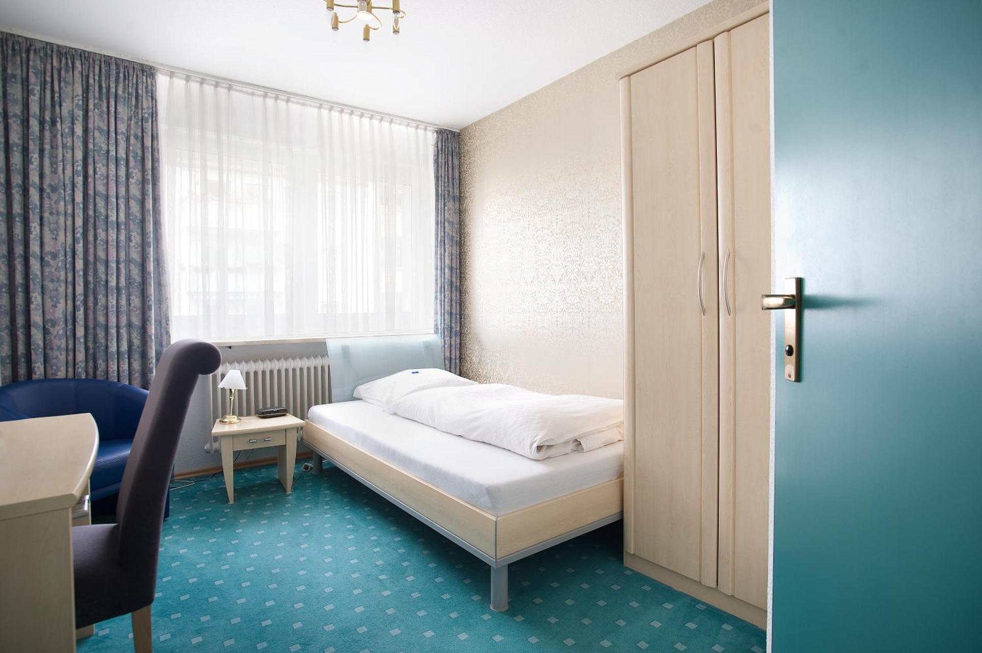 Hotel St. Peter Нюрнберг Экстерьер фото